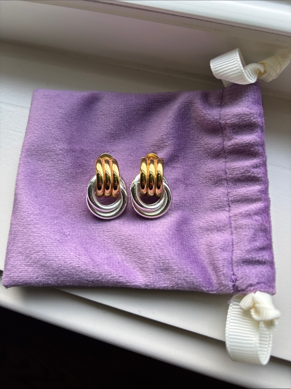 Heaven Mayhem Baby Knot Two Toned Earrings